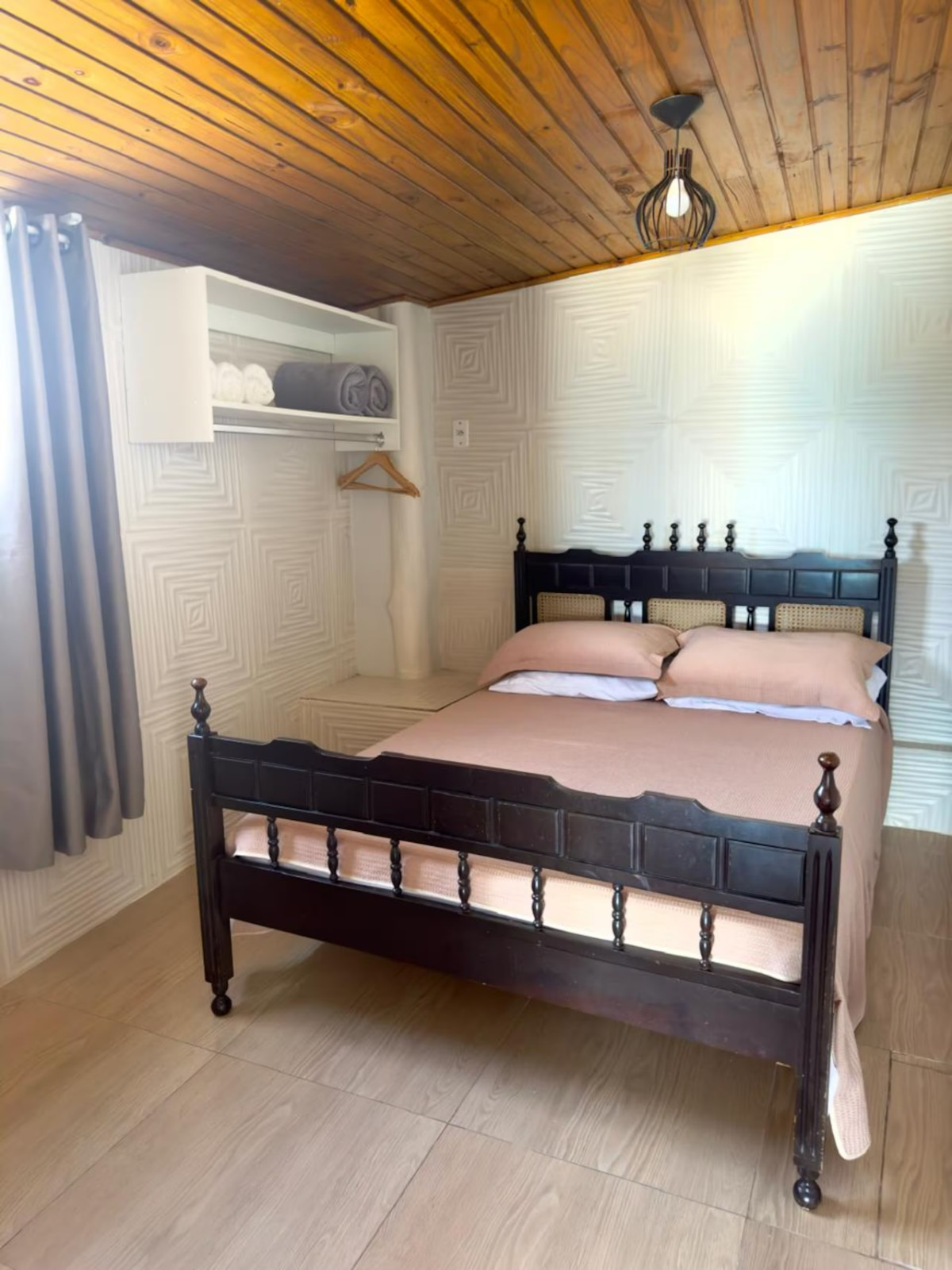 Quarto casal 2